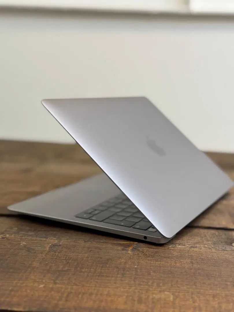 MacBook Air 2020 زیر قیمت بازار 16/512|رایانه همراه|تهران, جنت‌آباد جنوبی|دیوار
