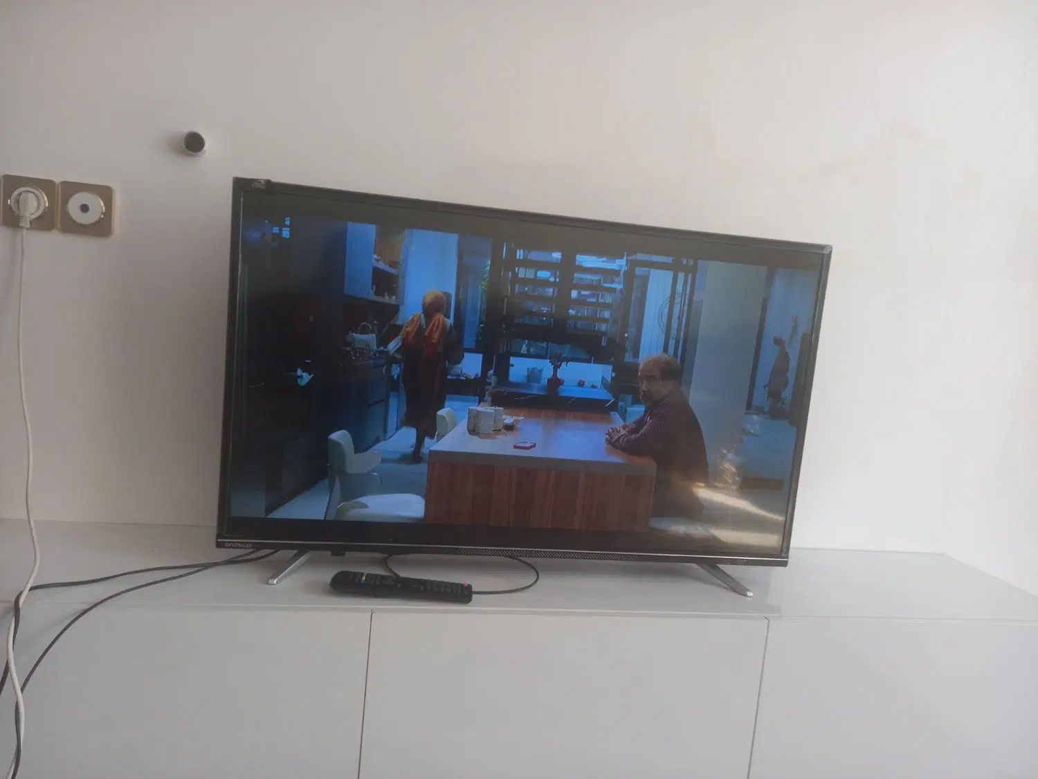 تلوزیون دوو|تلویزیون و پروژکتور|الیگودرز, |دیوار