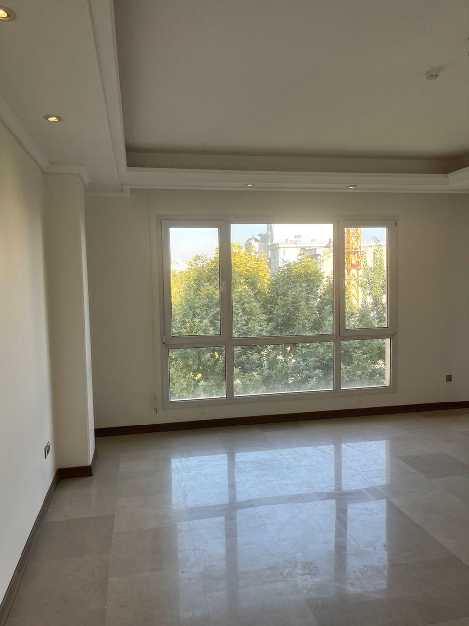 100متر نقل بازار/تاپ لوکیشن عمارنیاوران/بدون مشابه|فروش آپارتمان|تهران, دزاشیب|دیوار