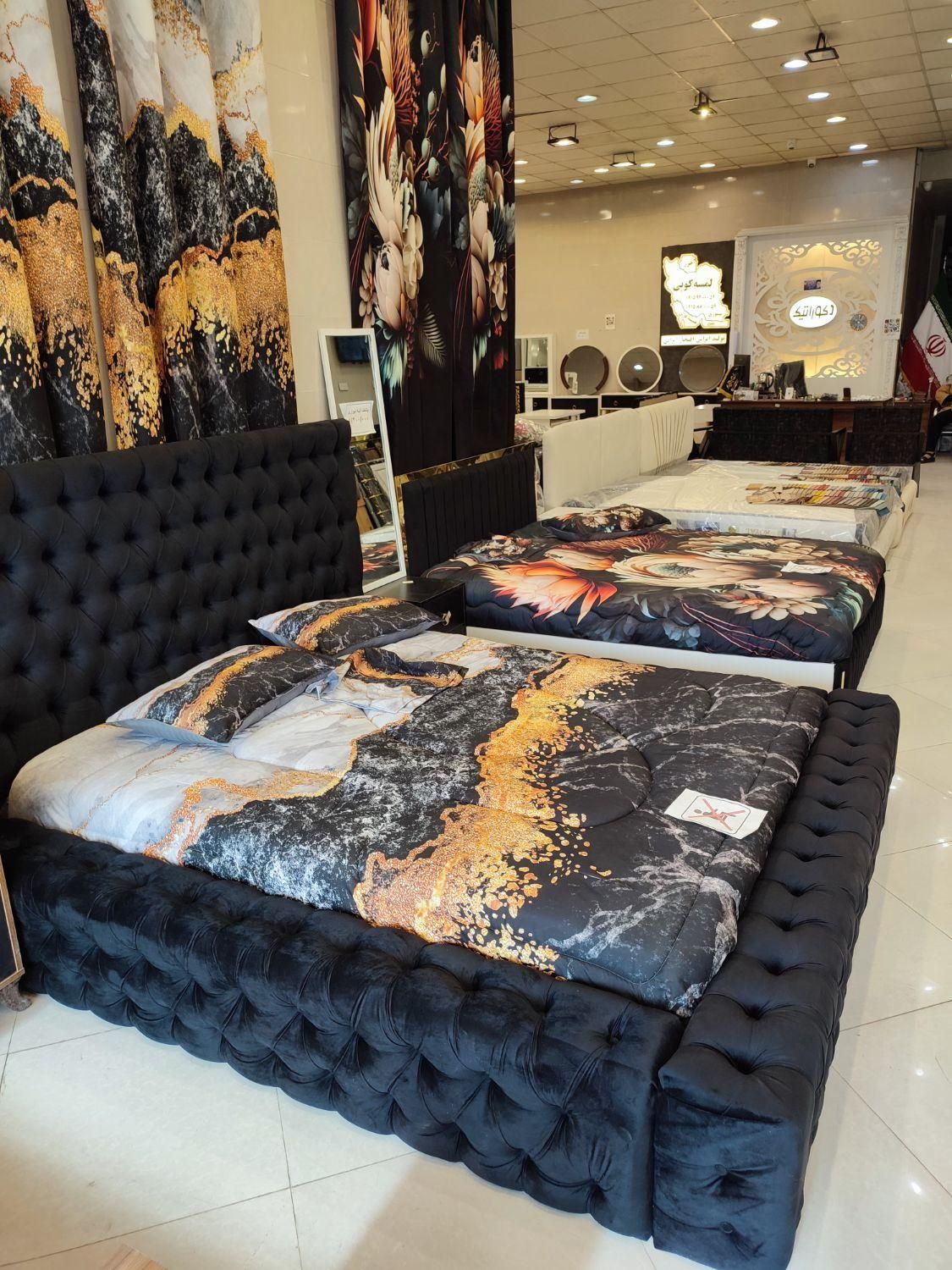 تخت خواب کینگ چستر دکوراتیک|تخت و سرویس خواب|مشهد, زمرد|دیوار