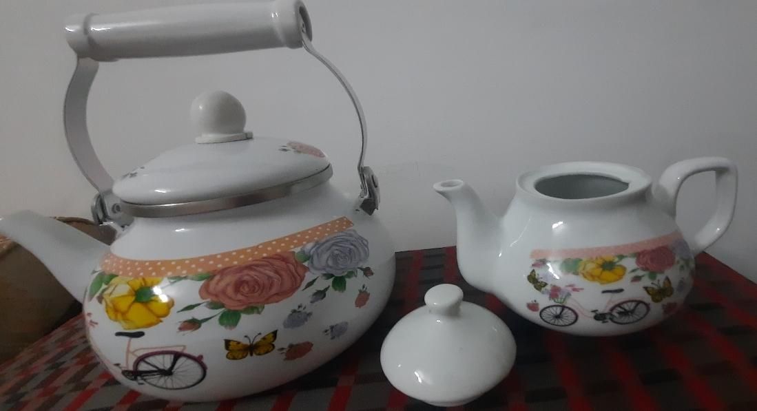 ست قوری و کتری لعابی|قوری، کتری، قهوه‌ساز دستی|اصفهان, خانه اصفهان|دیوار