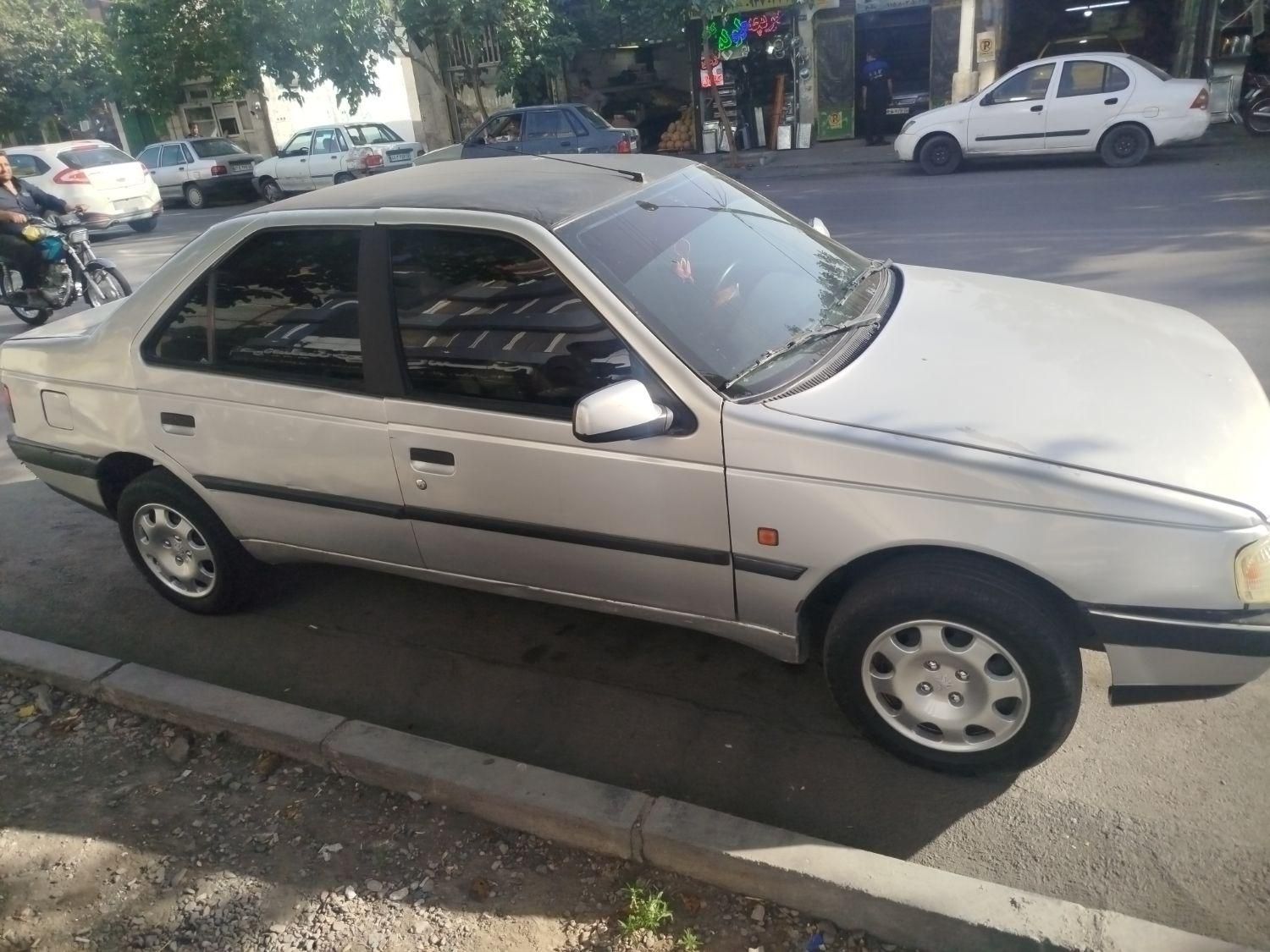 پژو 405 GLX - دوگانه سوز CNG، مدل ۱۳۸۶|خودرو سواری و وانت|مشهد, عامل|دیوار