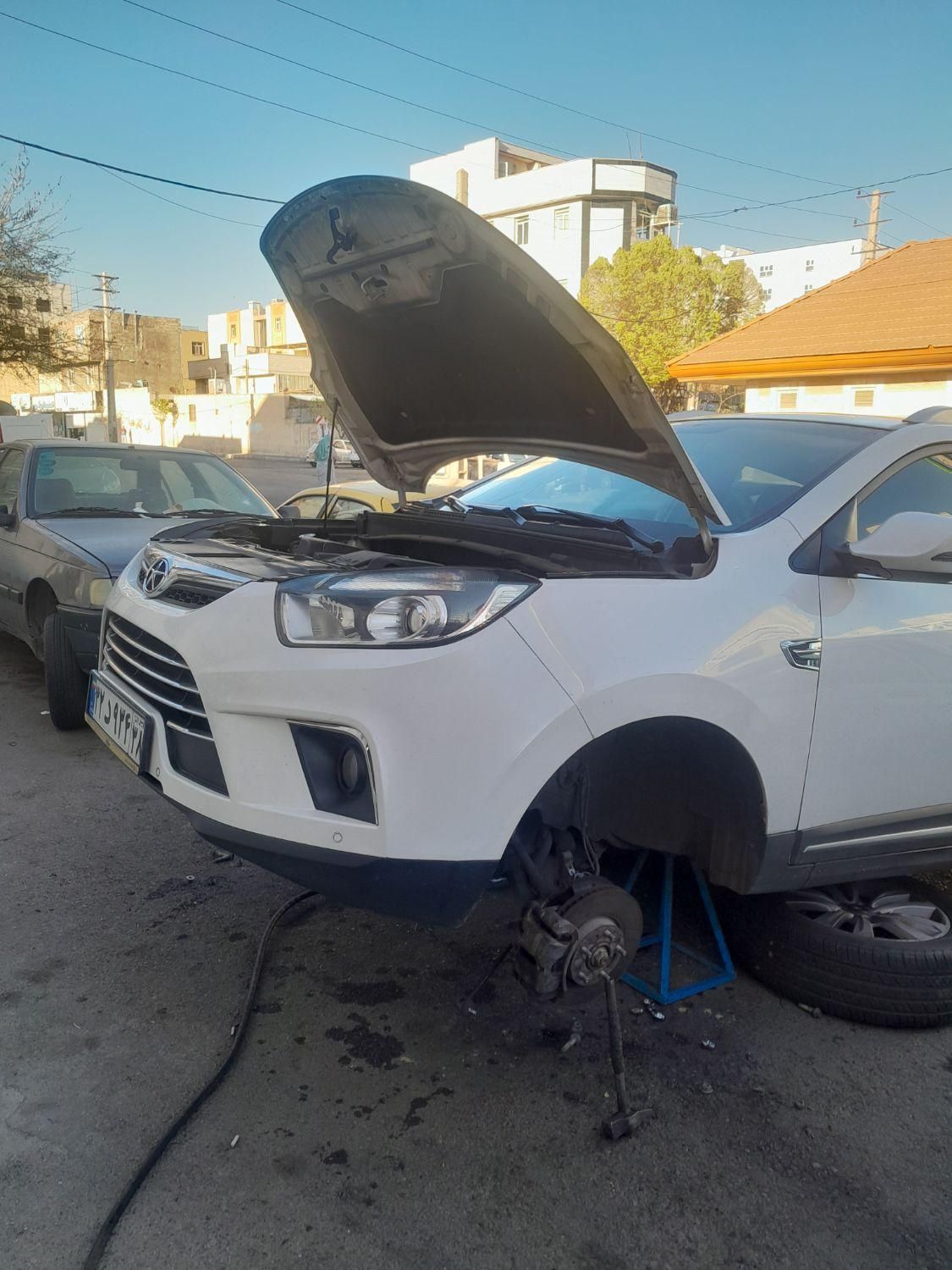 تراش دیسک چرخ درجا وخدمات جلوبندی وتعمیر اکسل|خدمات موتور و ماشین|فردیس, منظریه|دیوار