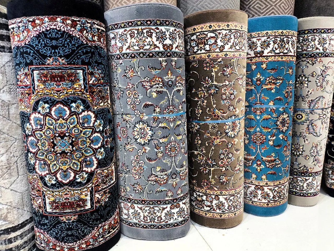 کناره فرش وگلیم فرش بالای ۴۰مدل از ۵۰ تا ۲ونیم متر|فرش|قم, نیروگاه|دیوار