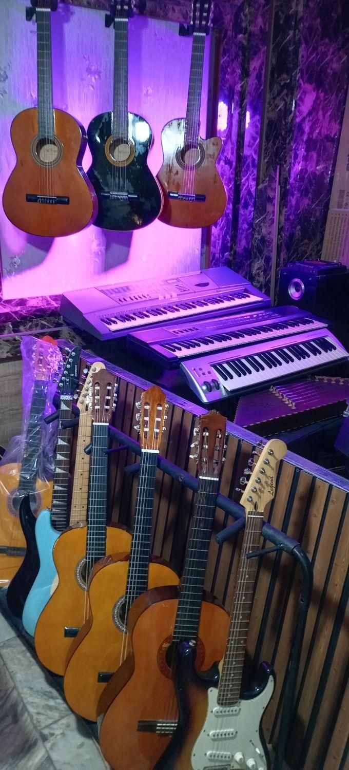 ارگ ریتم‌ ایرانی بندری گیتار باند سنتور دیجی|پیانو، کیبورد، آکاردئون|بوشهر, |دیوار