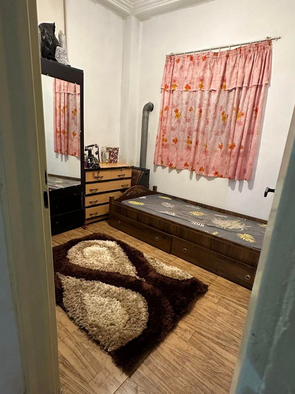 فروش تک واحدی پارکینگ اختصاصی دو خواب بلوار مدرس|فروش آپارتمان|رشت, پیرکلاچای|دیوار