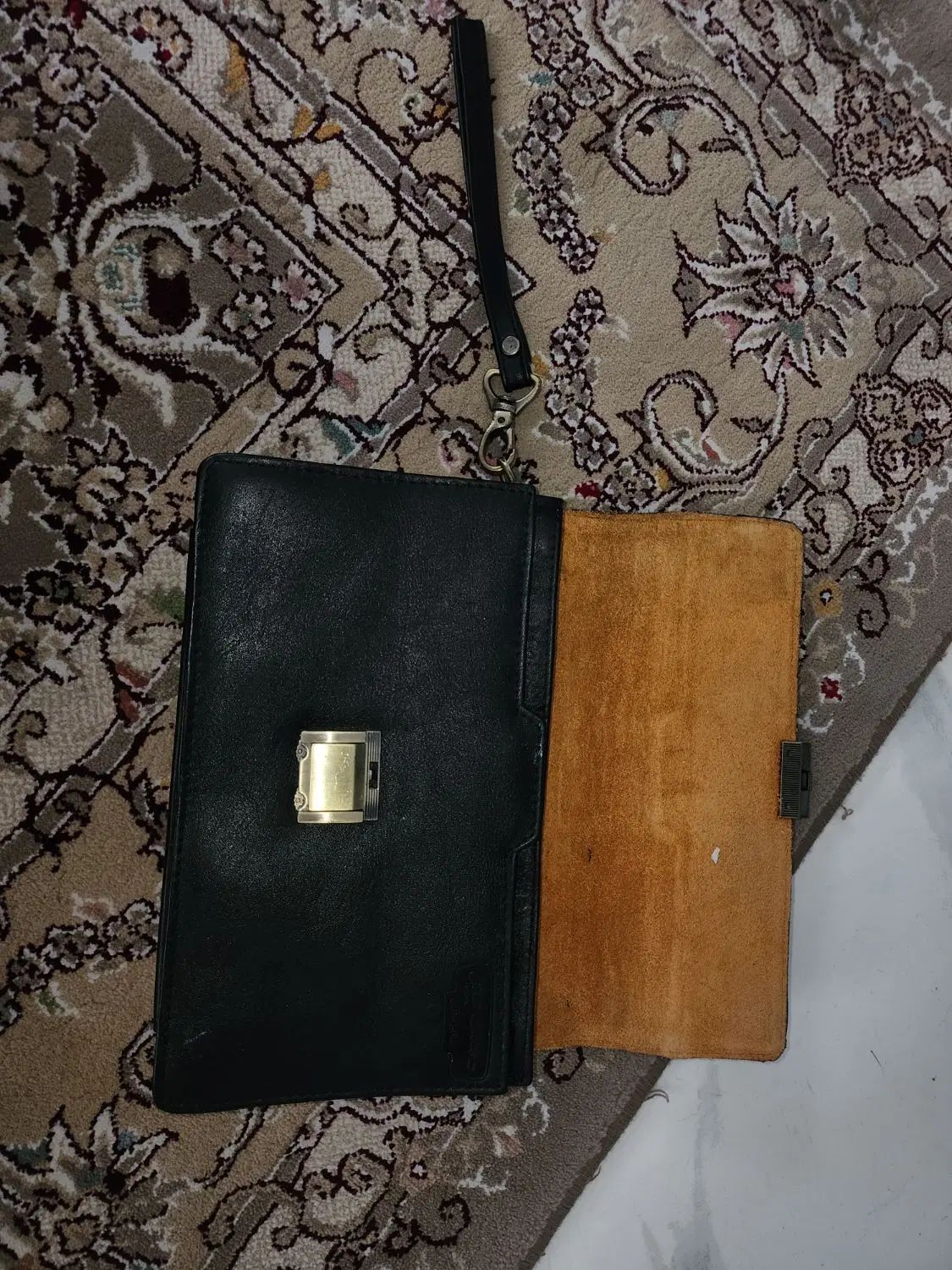 کیف چرمی رمز دار مدارک|کیف، کفش، کمربند|اصفهان, برازنده|دیوار