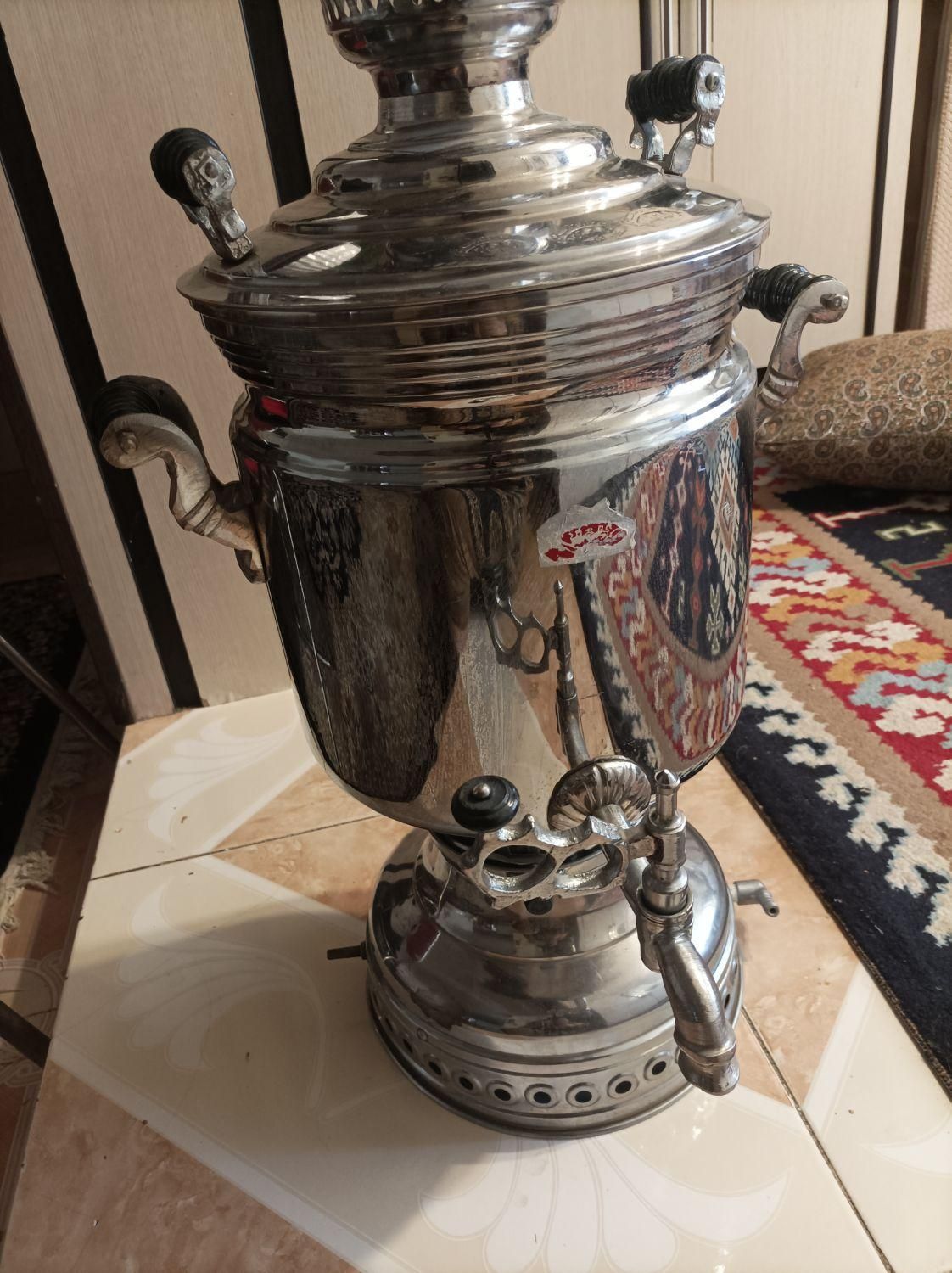 سماور گازی جنس خوب قدیمی|سماور، چای‌ساز، قهوه‌ساز|زاهدان, |دیوار