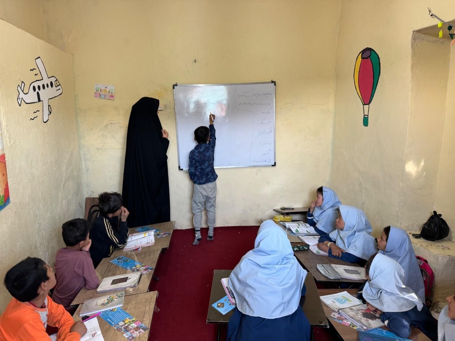 استخدام معلم ابتدایی و مربی خیاطی و گلدوزی|استخدام آموزشی|پاکدشت, خاتون آباد|دیوار