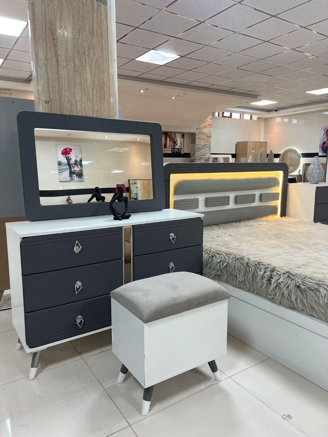 مجموعه رویال-سرای آرا|تخت و سرویس خواب|یزد, |دیوار