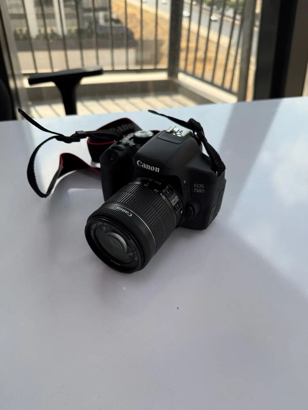 دوربین Canon 750D|دوربین عکاسی و فیلم‌برداری|تهران, گلستان (شهرک راه آهن)|دیوار