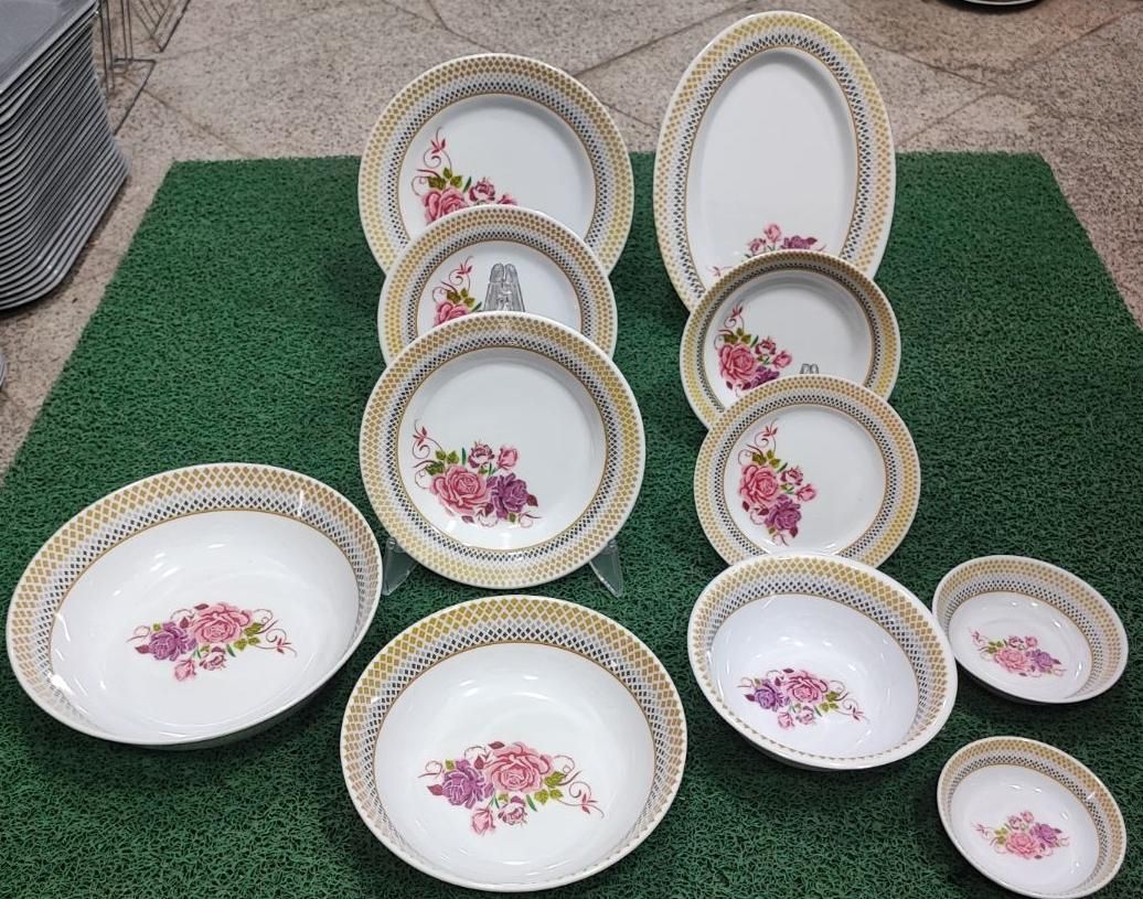 سرویس ملامین گل دیاموند نشکن استاندارد|ظروف سرو و پذیرایی|مشهد, کارمندان دوم|دیوار