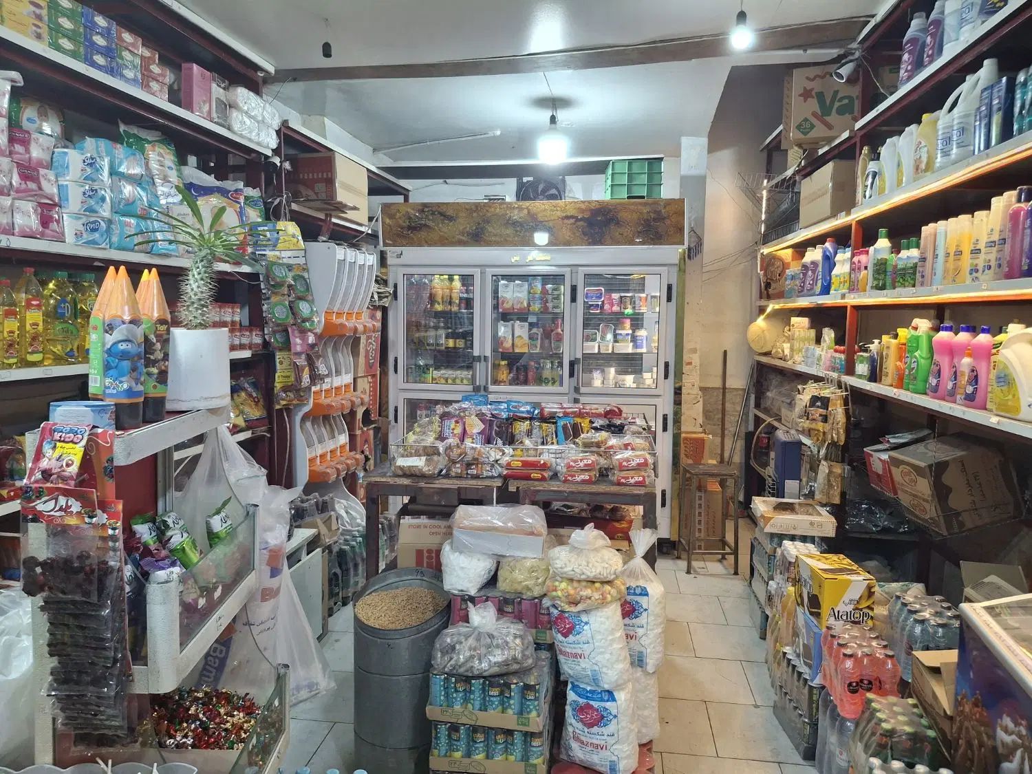 واگذاری سوپر مارکت|اجارهٔ مغازه و غرفه|مشهد, رده|دیوار