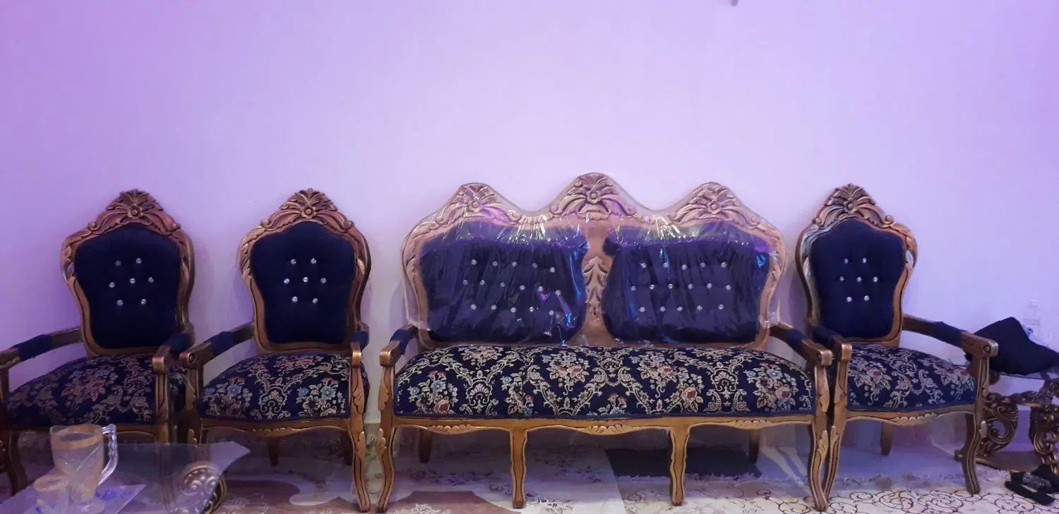 مبل سلطنتی 8نفره|مبلمان خانگی و میز عسلی|مشهد, شهرک مهرگان|دیوار
