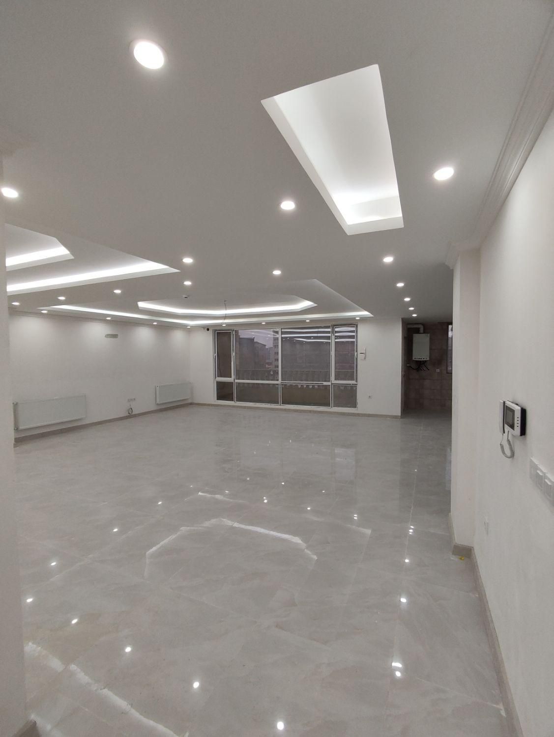 آپارتمان220متر /تک واحدی/امین|فروش آپارتمان|ارومیه, |دیوار