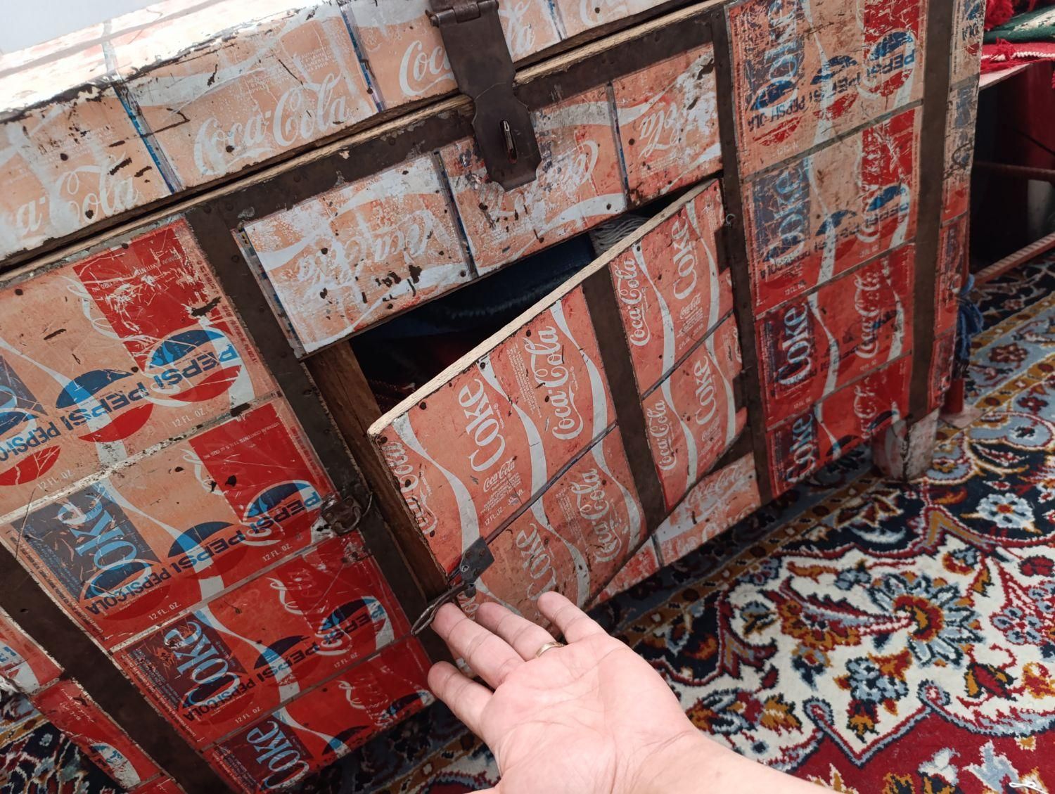 یخدان پپسی فلزی چوبی قدیمی|کلکسیون سکه، تمبر، اسکناس|خرم‌آباد, |دیوار