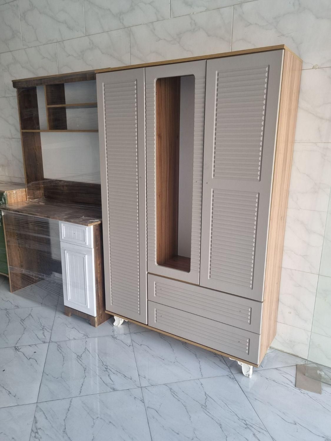 کمد۳درب دررنگبندی|جاکفشی، کمد، دراور|رشت, بازار|دیوار