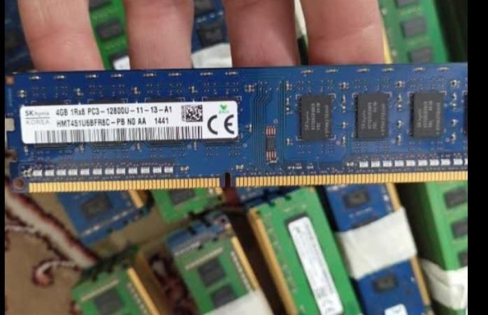 رم 4گیگddr3دوچیپ وتک چیپ|قطعات و لوازم جانبی رایانه|قم, آذر (نکویی)|دیوار