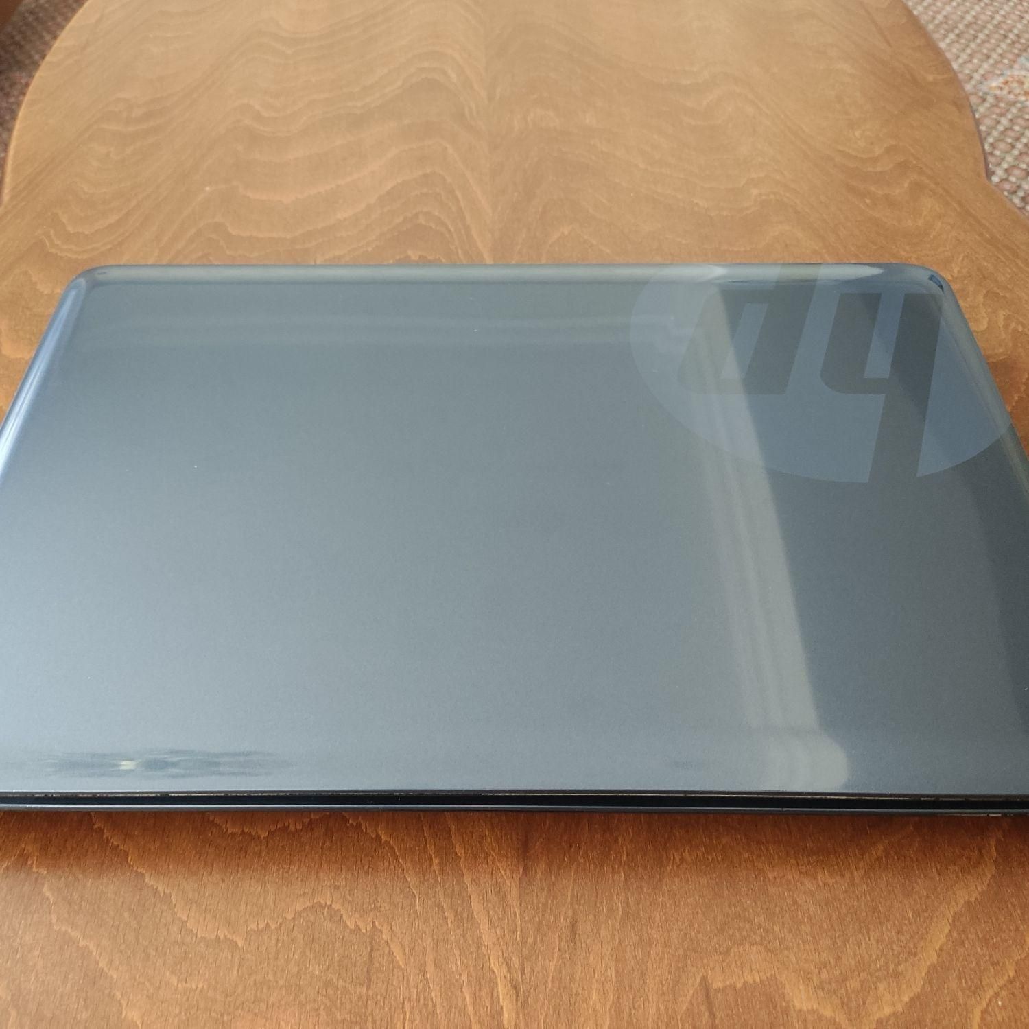 لپ‌تاپ HP 2000 با صفحه‌نمایش شکسته|رایانه همراه|تبریز, |دیوار