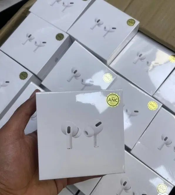 هندزفری سفارش ایرلند پرو۲.airpods.pro2.1 ایرپاد|لوازم جانبی موبایل و تبلت|تهران, نیروی هوایی (پیروزی)|دیوار