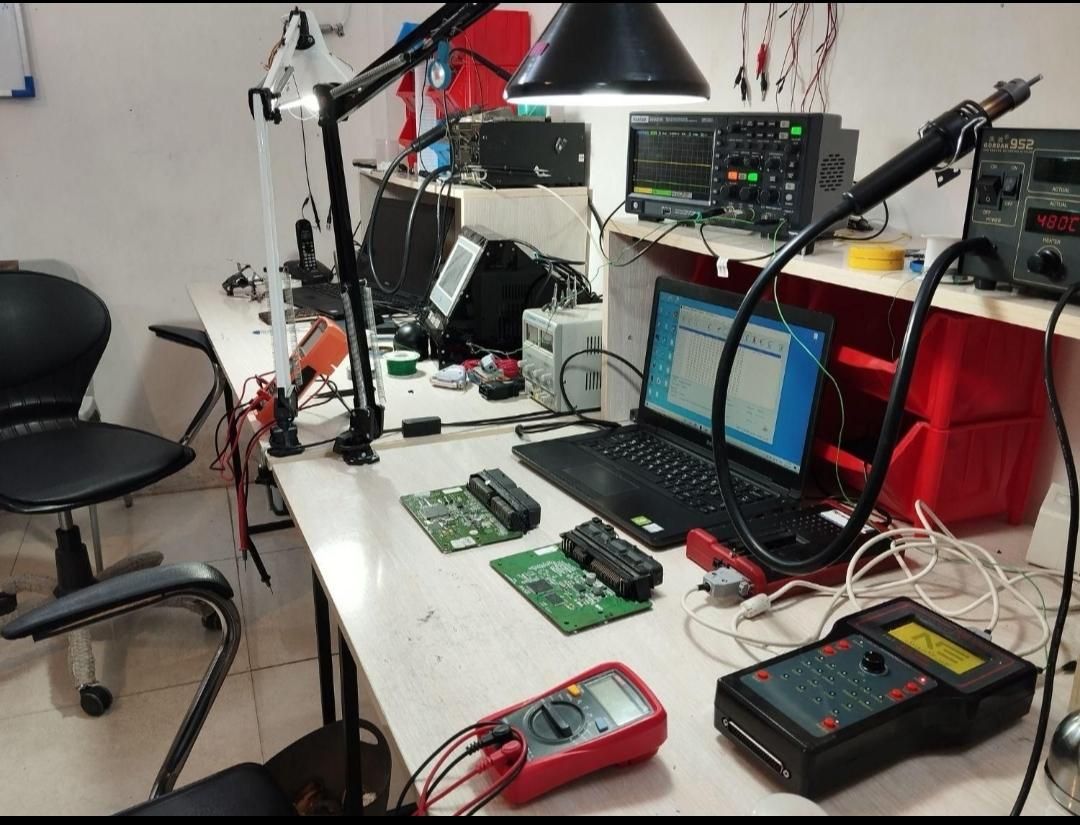 تعمیرایسیو کامپیوتر ماشین مالتی پلکس آموزش ECU CCN|خدمات موتور و ماشین|مشهد, عبادی|دیوار