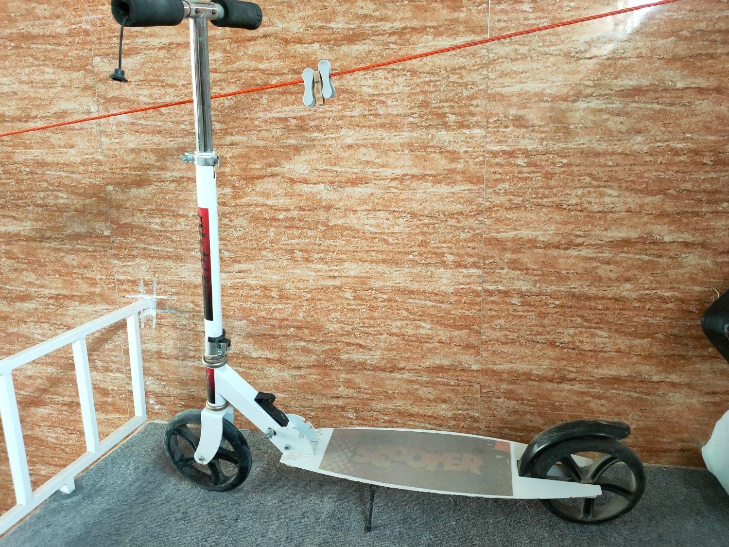 اسکوتر بزرگ ومقاوم|دوچرخه، اسکیت، اسکوتر|میناب, |دیوار