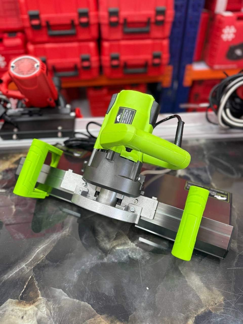 فارسی بر هنزا و شیجینگ-فارسی بر سرامیک و سنگ|ابزارآلات|همدان, |دیوار