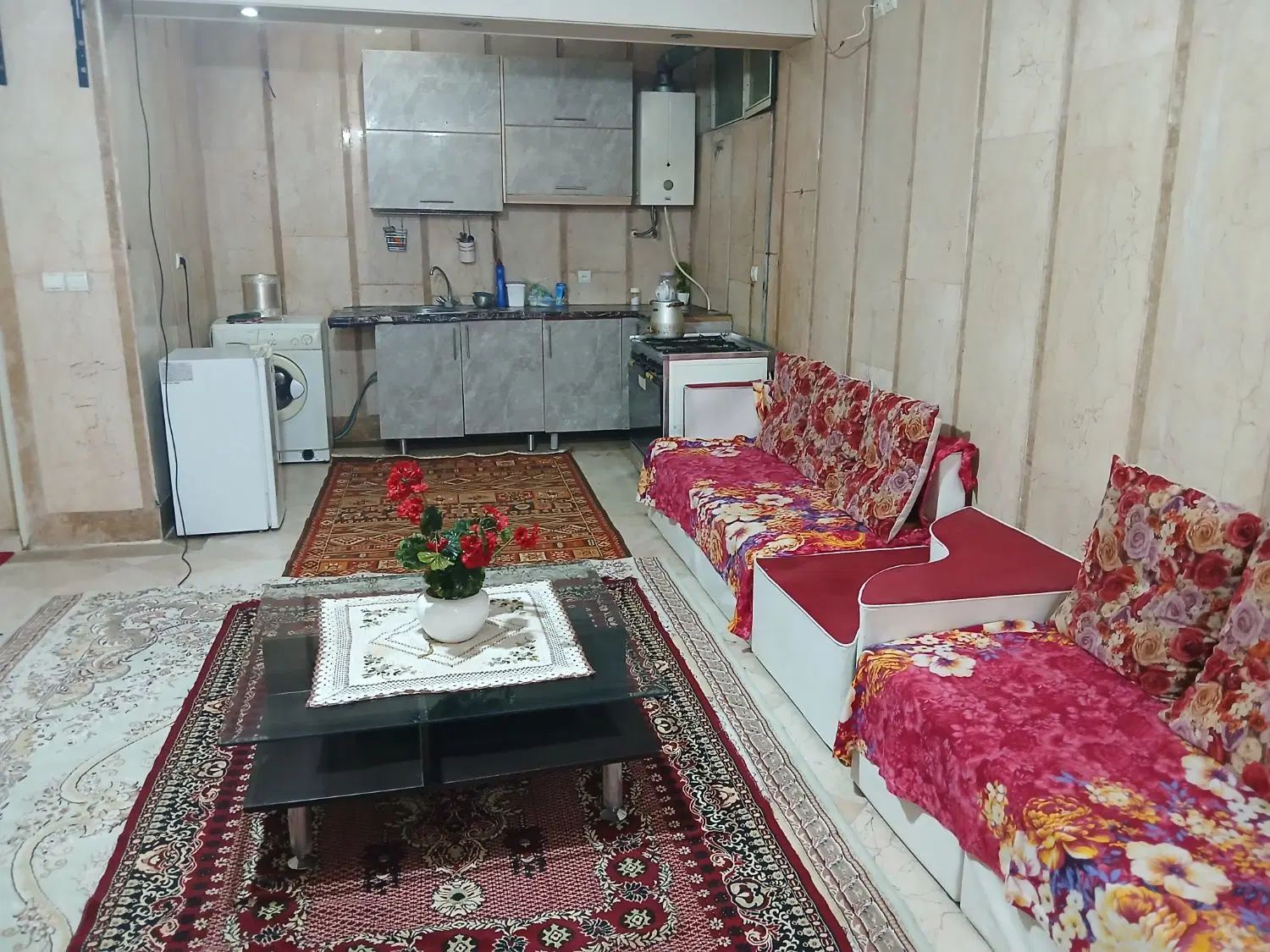 خانه روزانه بیمارستان فرهیختگان وعلوم تحقیقات|اجارهٔ کوتاه‌مدت آپارتمان و سوئیت|تهران, حصارک|دیوار