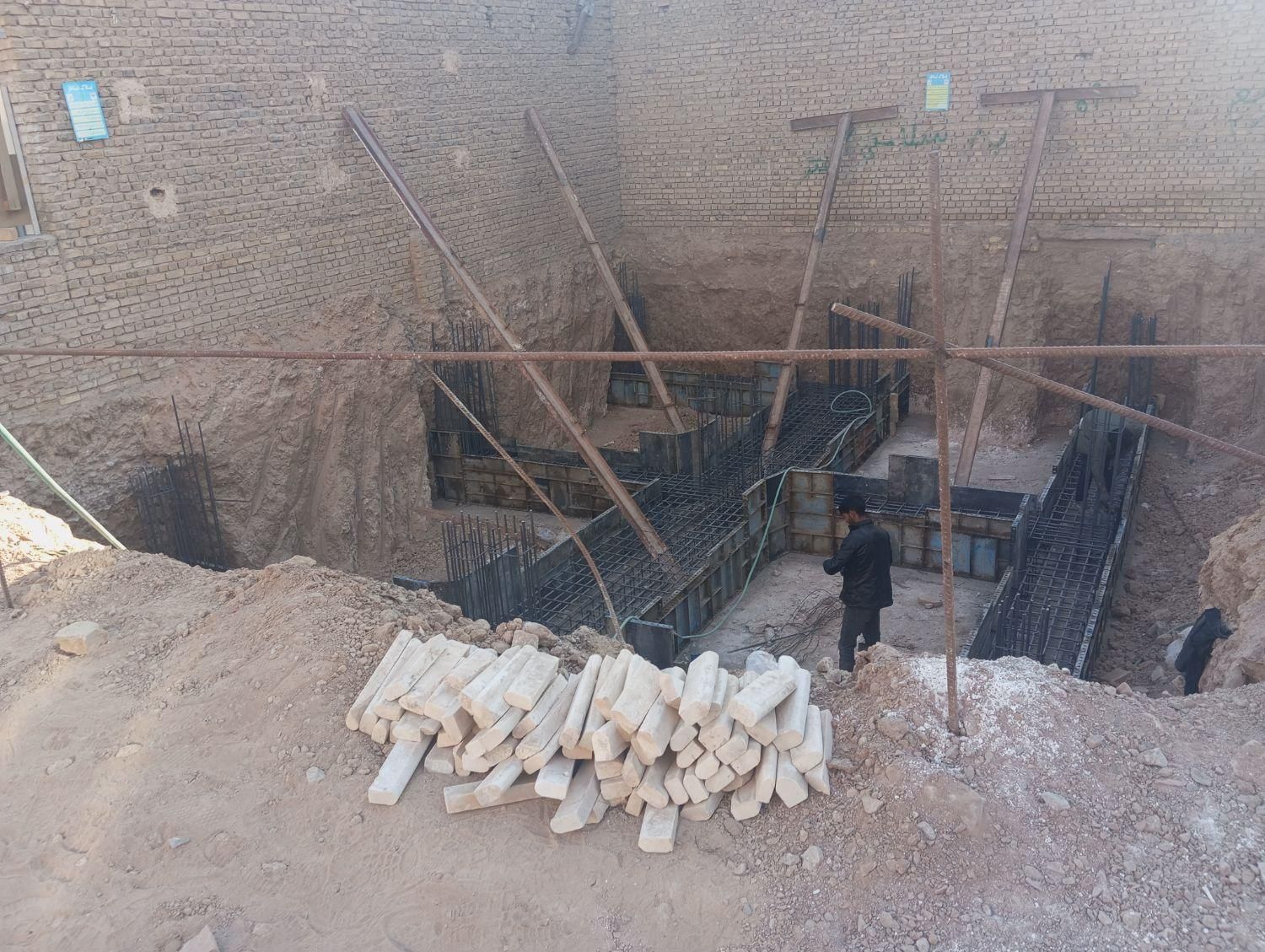 ملک تجاری خیابون مروتی|فروش مغازه و غرفه|اردکان, |دیوار