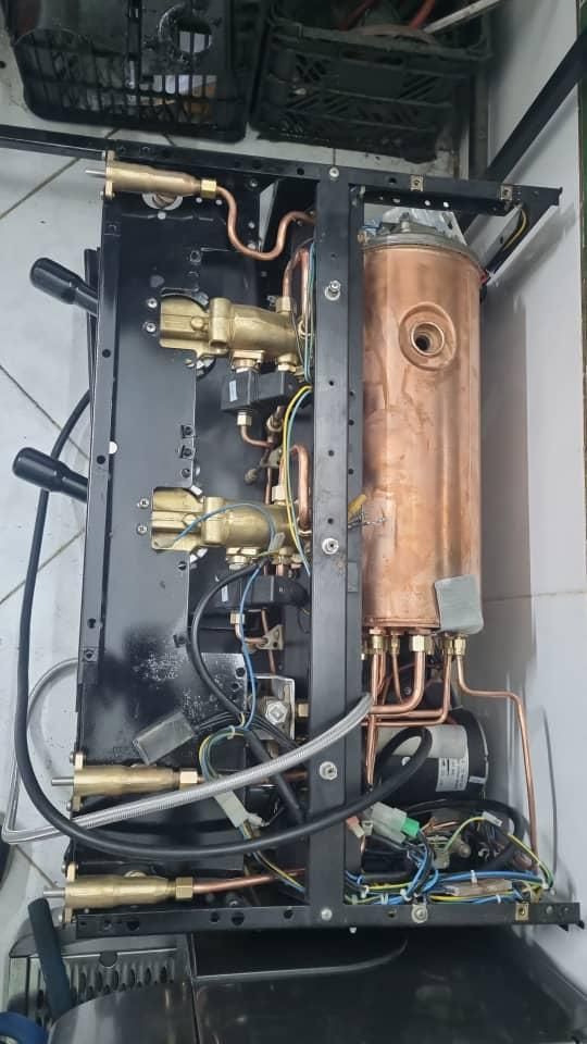 تعمیر دستگاه اسپرسو ساز|خدمات پیشه و مهارت|گتوند, |دیوار