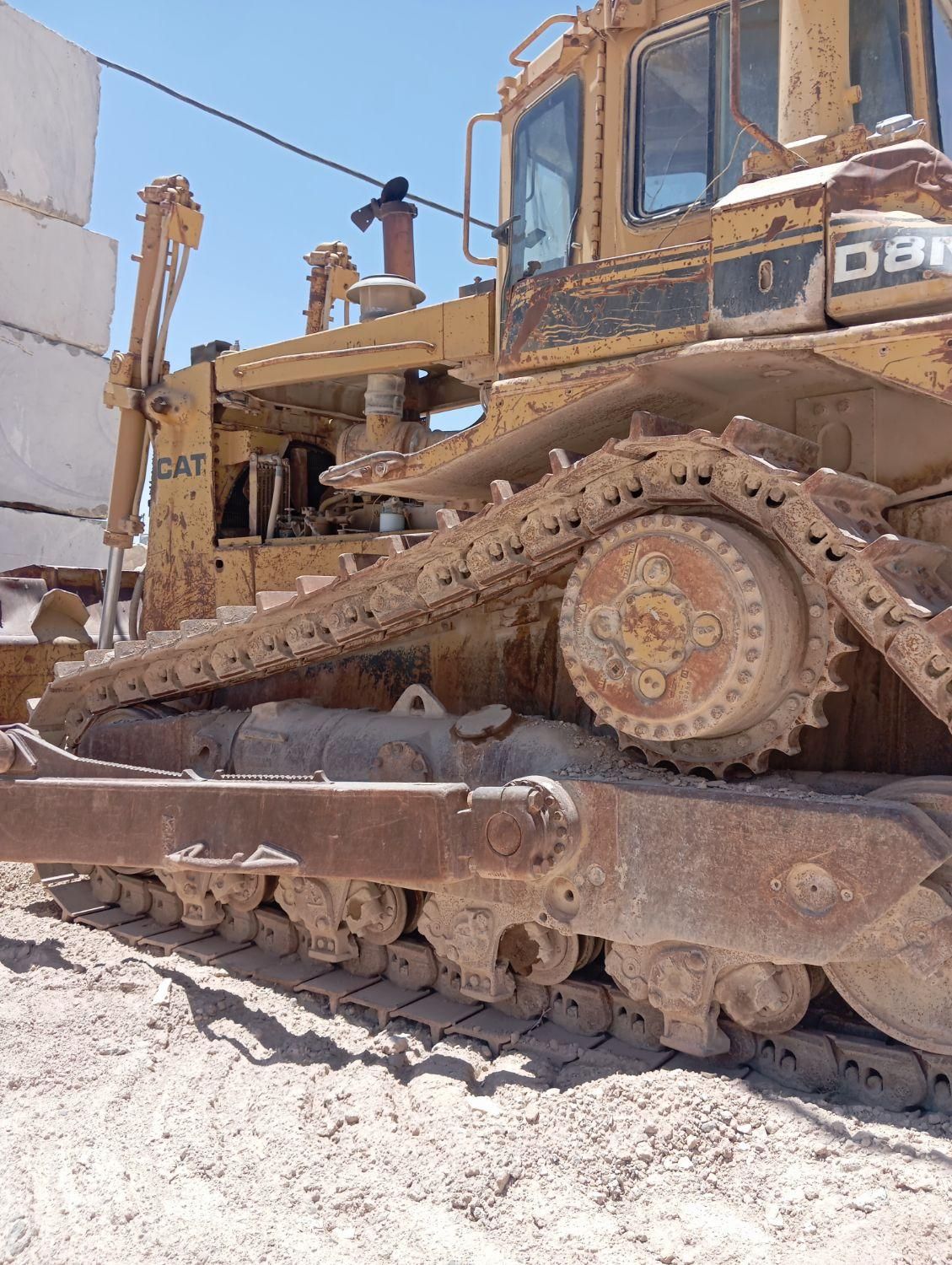 بلدوزر d8n|خودرو سنگین|اصفهان, خانه اصفهان|دیوار