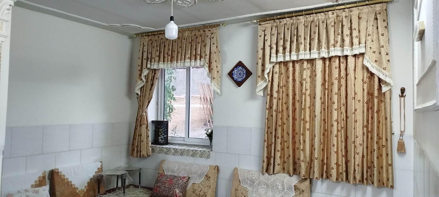 پرده پارچه ای|پرده، رانر، رومیزی|داران, |دیوار