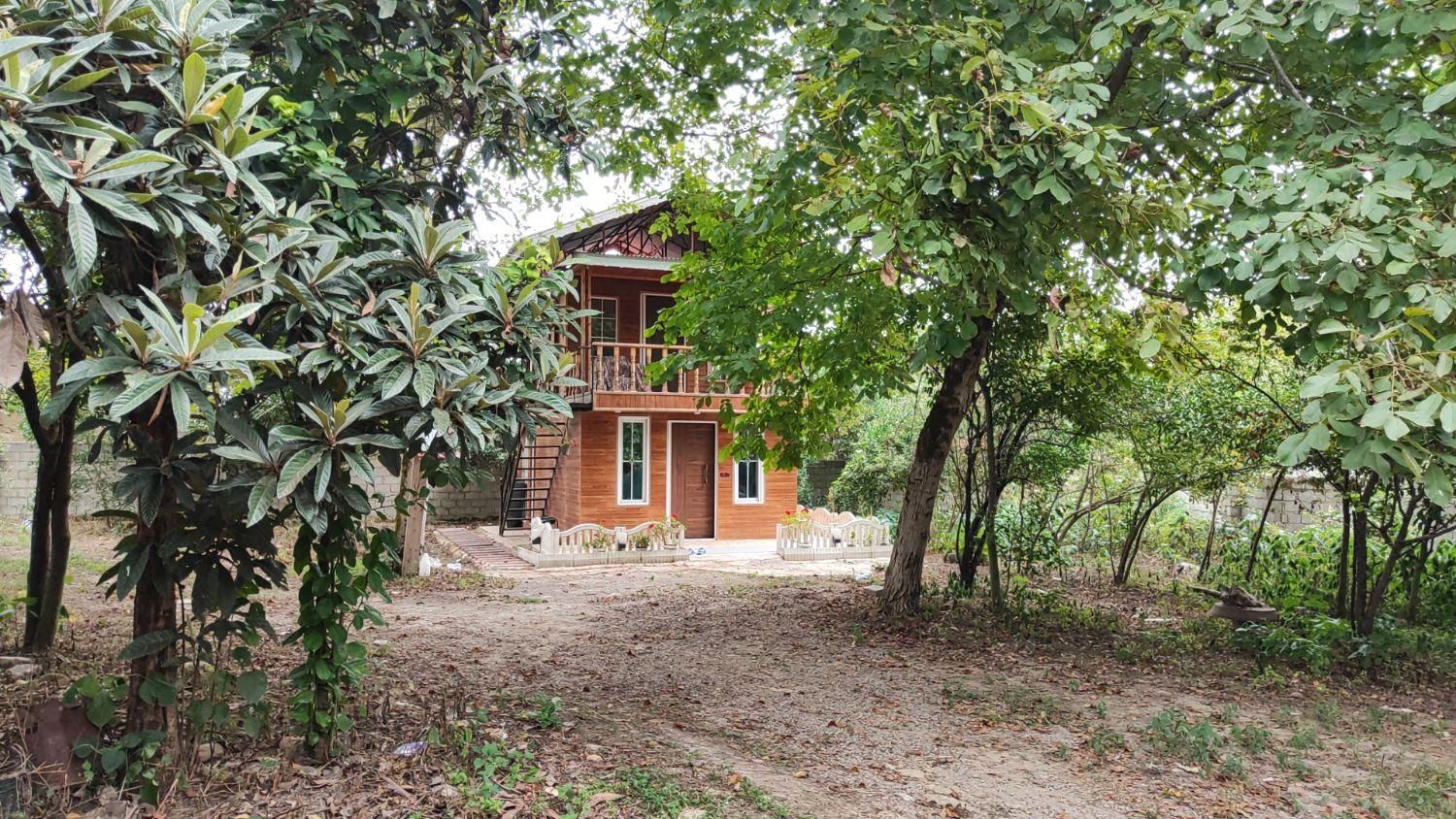 کلبه چوبی ۴ نفره|اجارهٔ کوتاه‌مدت ویلا و باغ|شاندرمن, |دیوار