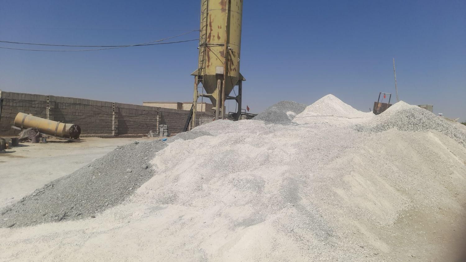 فروش بلوک توپر ۱۵وته بسته|مصالح و تجهیزات ساختمان|نجف‌آباد, حومه نجف آباد|دیوار