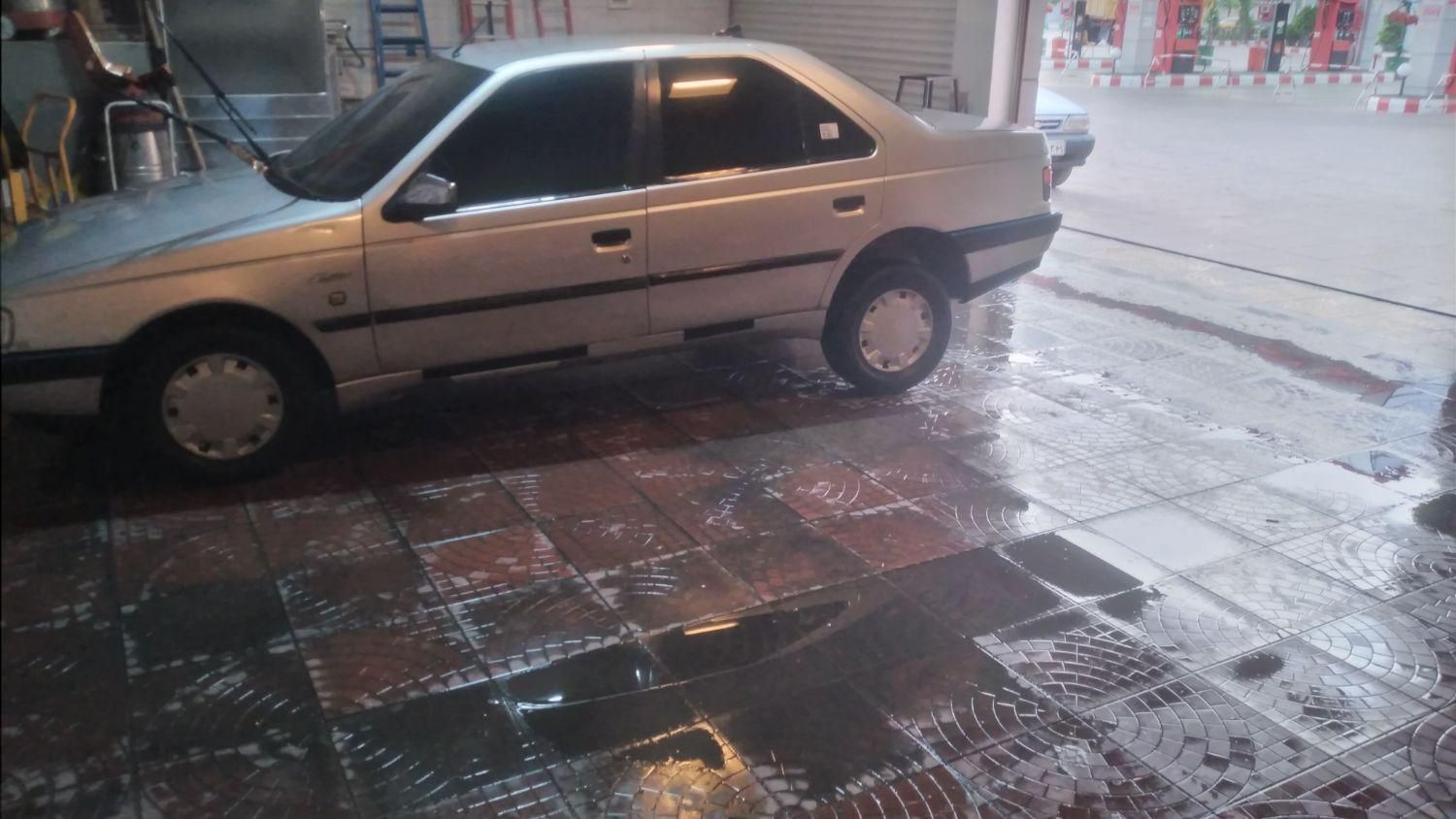 پژو ۴۰۵ مدل ۸۶ ماشالاه عروسک|خودرو سواری و وانت|بروجرد, |دیوار