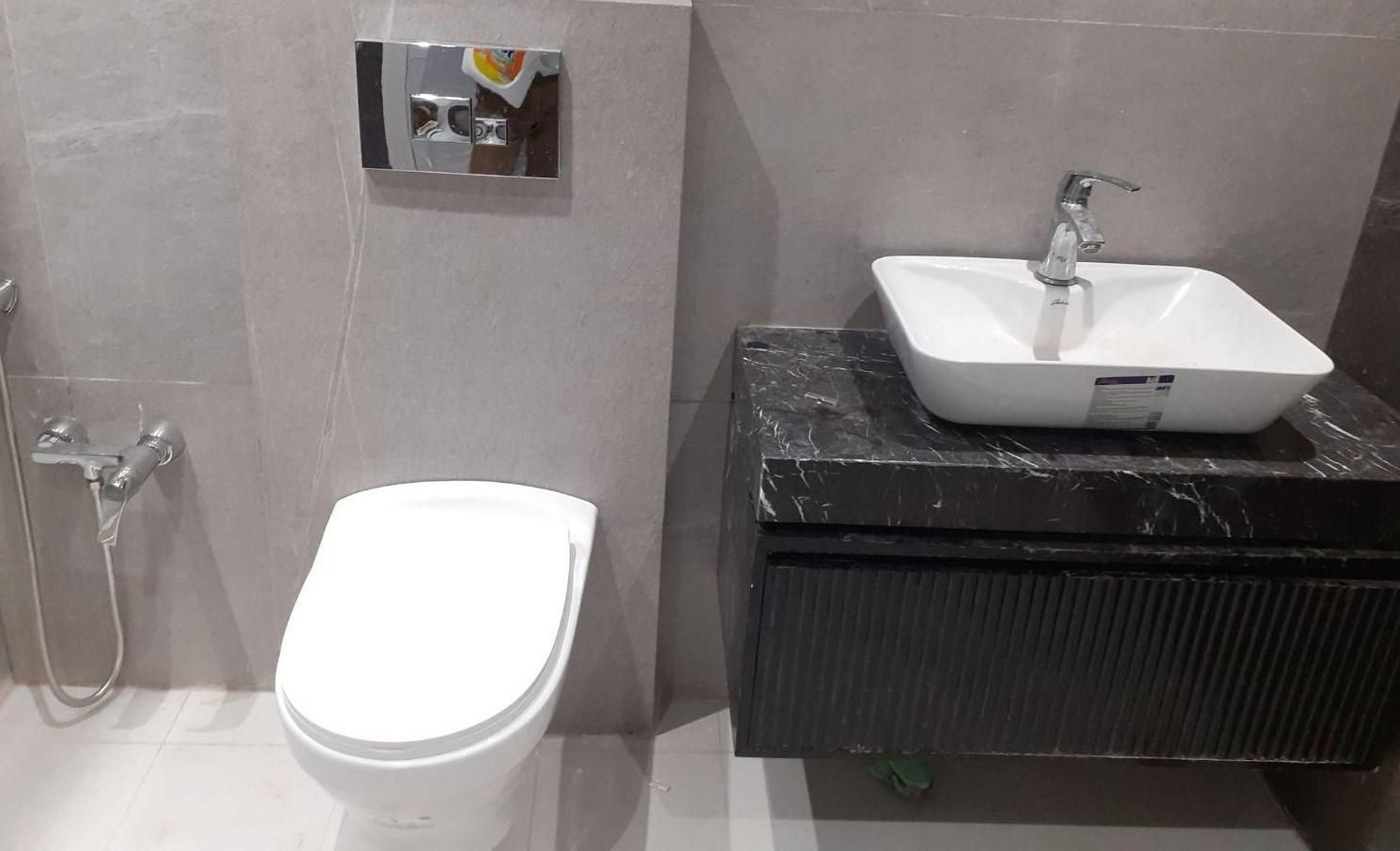 متخصص نصب و تعمیر سرویس سیفون توالت فرنگی وشیرآلات|خدمات پیشه و مهارت|اصفهان, شهرک سلامت|دیوار