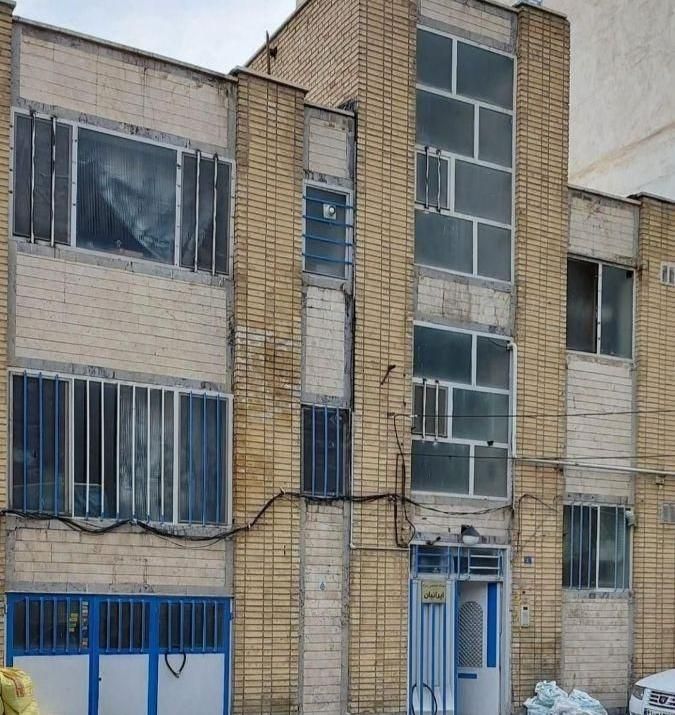 خوابگاه پسرانه ایرانیان|اجارهٔ کوتاه‌مدت آپارتمان و سوئیت|تبریز, |دیوار