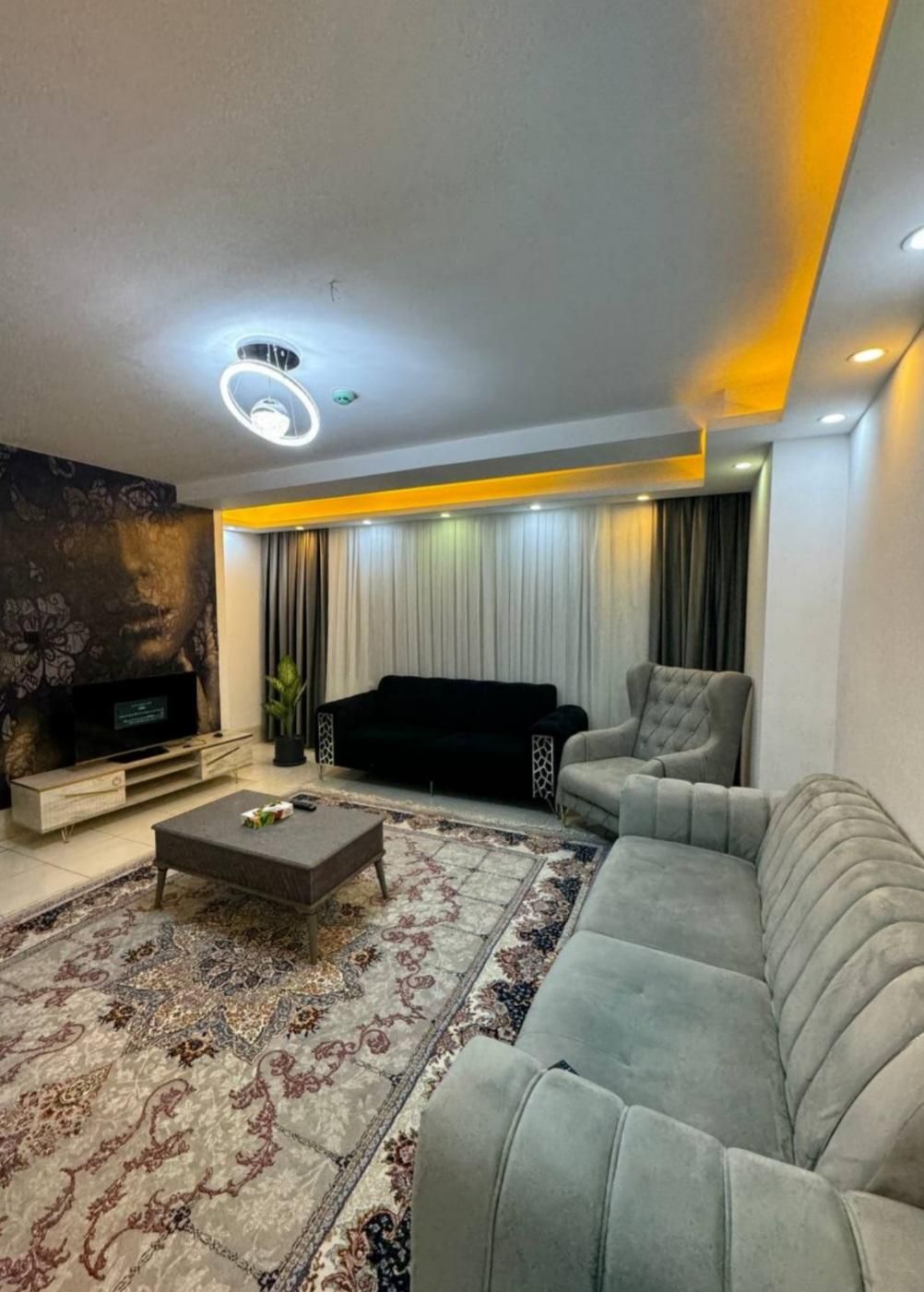 آپارتمان مبله عفیف آباد|اجارهٔ کوتاه‌مدت آپارتمان و سوئیت|شیراز, عفیف‌آباد|دیوار