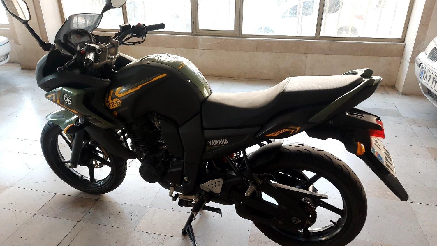 یاماها FZS  160 CC|موتورسیکلت|تهران, فردوس|دیوار