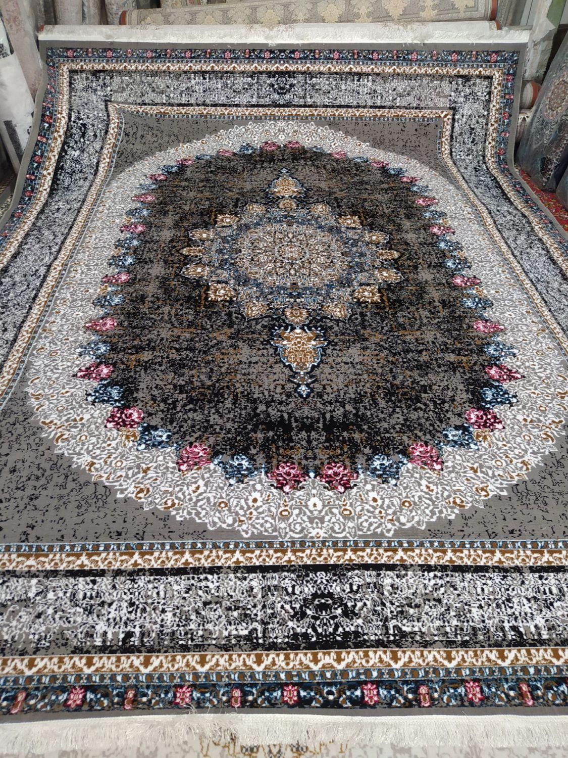 فرش‌های ماشینی با قیمت‌های استثنایی|فرش|اندیشه, اندیشه فاز ۱|دیوار