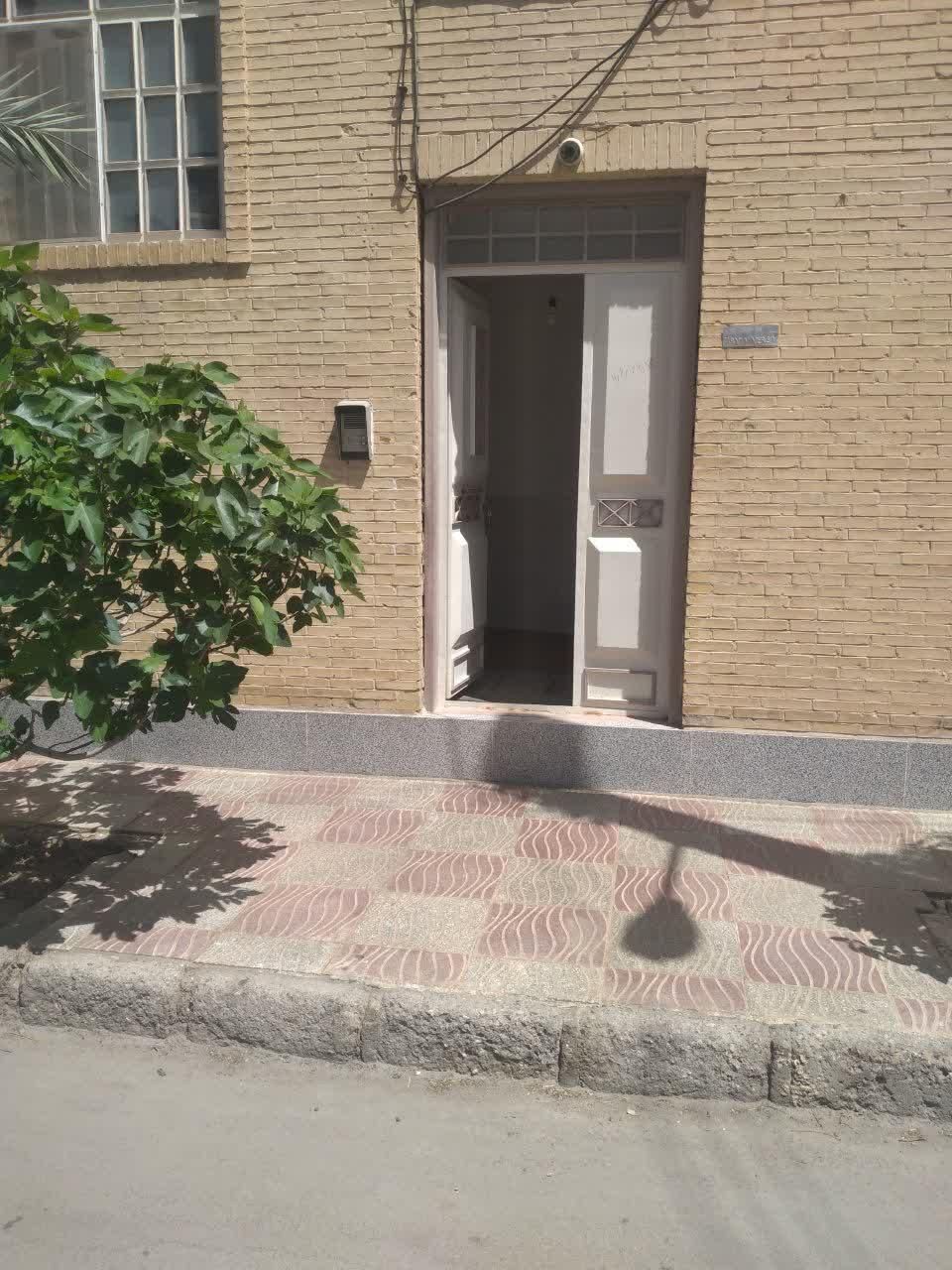 اجاره روزانه/هفتگی/ماهانه آپارتمان ۶۵ متری|اجارهٔ کوتاه‌مدت آپارتمان و سوئیت|بافق, |دیوار