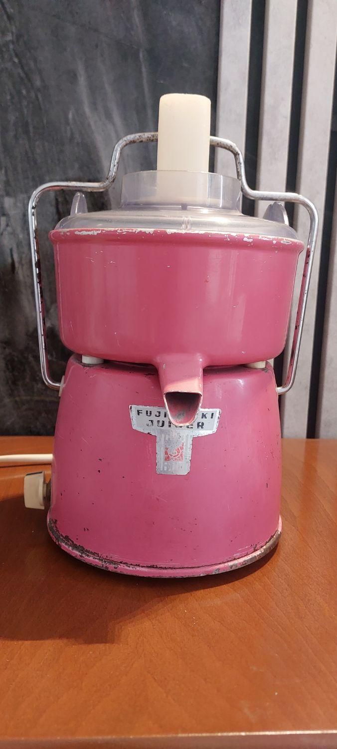 آبمیوه گیری fuji denki juicer اصل|آبمیوه‌گیر و آب‌مرکبات‌گیر|کرج, حیدرآباد|دیوار