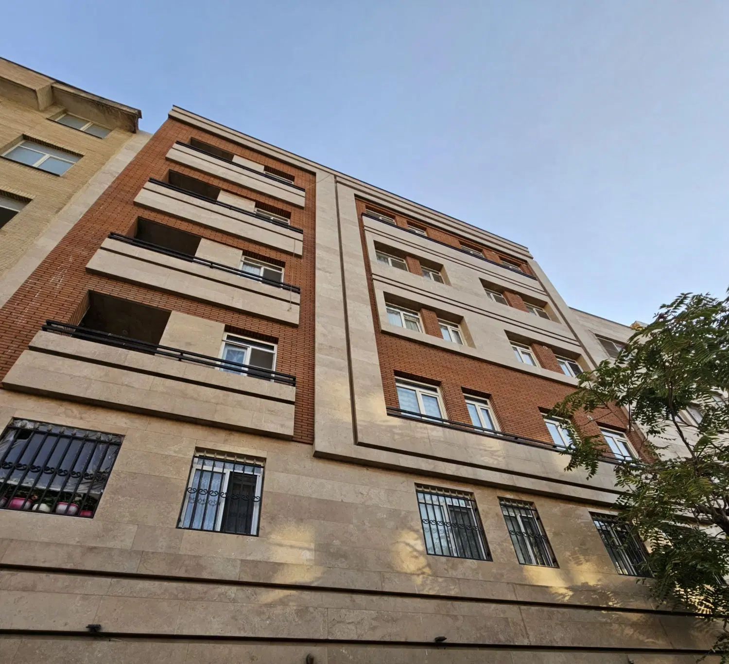 اجاره‌ دار تاپ لوکیشن ۸۰متر۲خواب فول امکانات|فروش آپارتمان|تهران, خواجه نظام الملک|دیوار