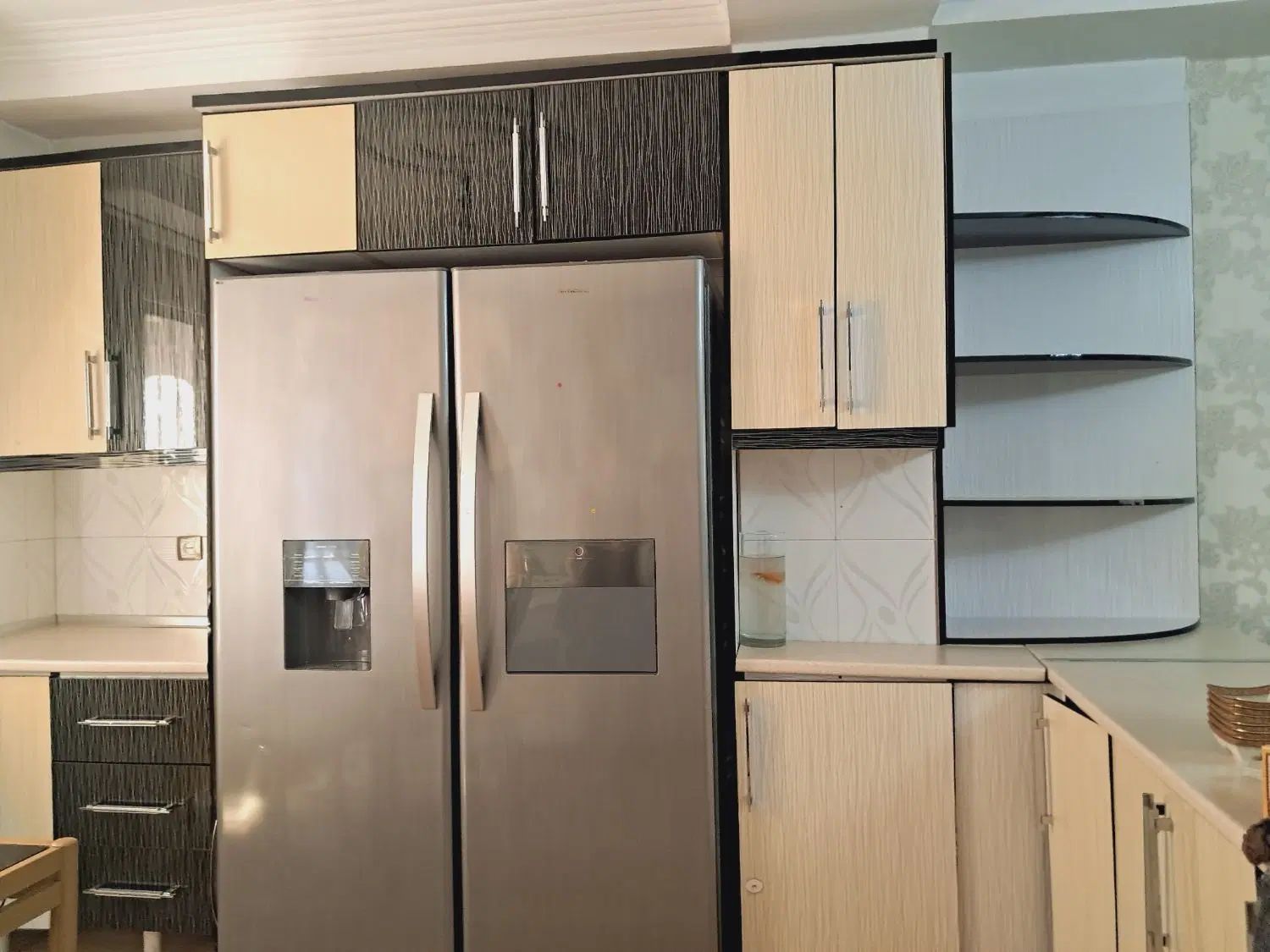 کابینت دست‌ دوم|آب‌چکان و نظم‌دهنده ظروف|کرج, شهرک یاس جنوبی|دیوار