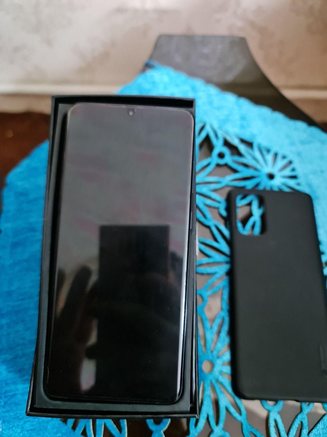 s20+plus|موبایل|تهران, خاک سفید|دیوار