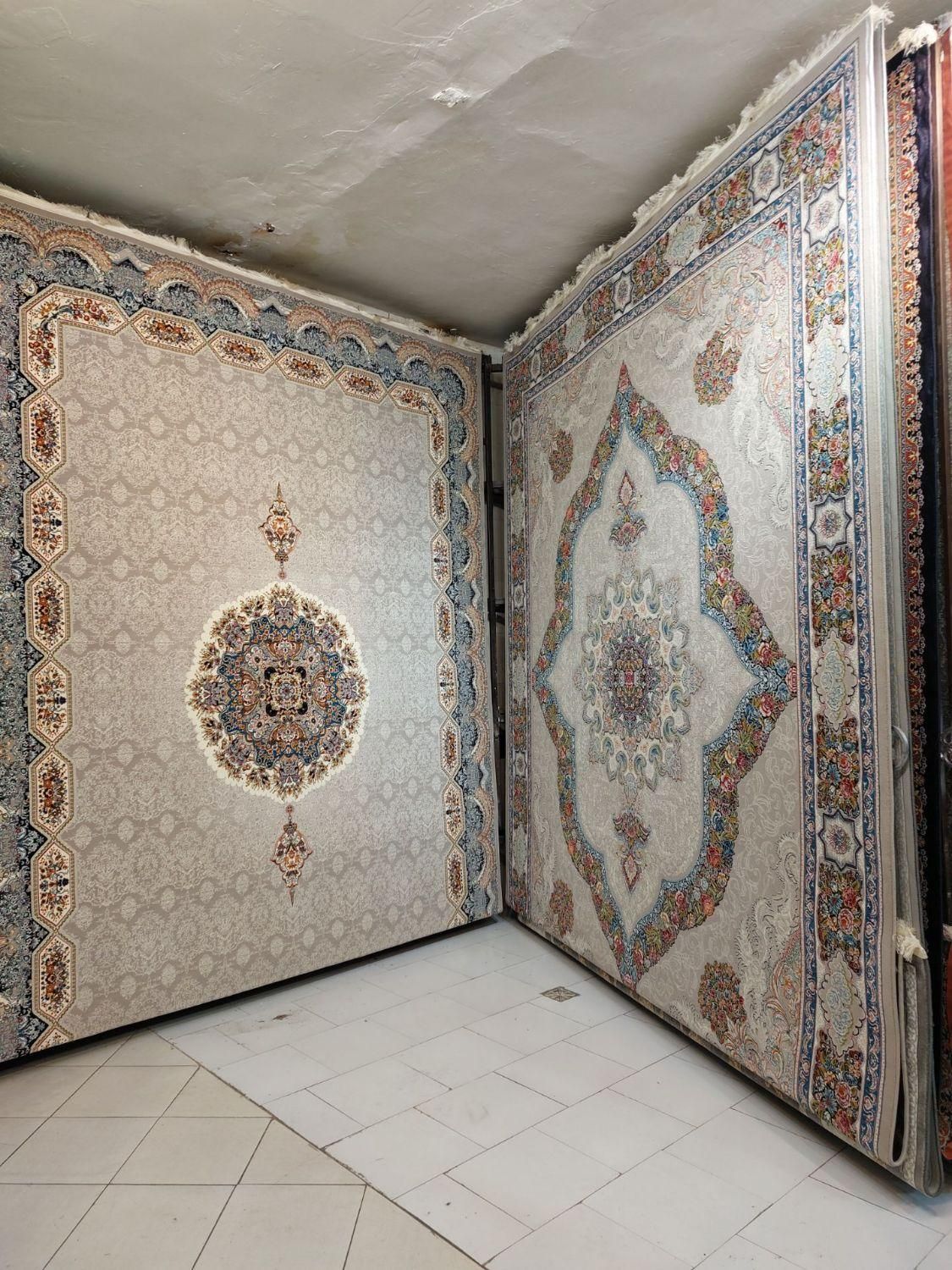 فرش ۱۲متر۷۰۰شانه ۲۵۵۰ تراکم اصلی تمام نخ ضمانتی|فرش|مشهد, طلاب|دیوار