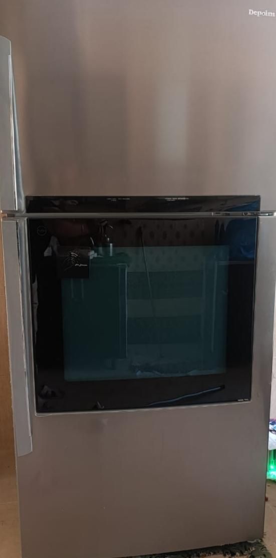 یخچال فریزر دیپونیت نو و سالم بزرگ و جادار|یخچال و فریزر|شیراز, گویم|دیوار