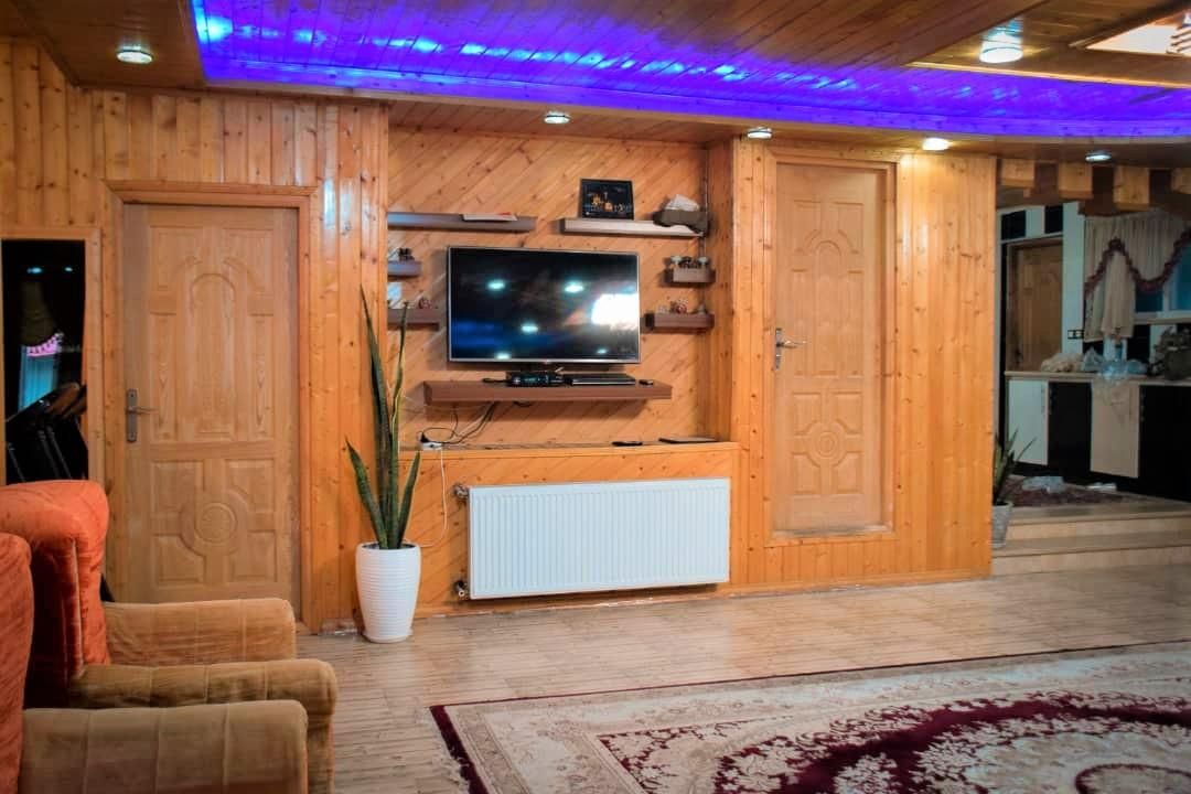 اجاره ویلا استخردار ۳ خواب بیلیارد فوتبالدستی|اجارهٔ کوتاهمدت ویلا و باغ|فریدونکنار, |دیوار