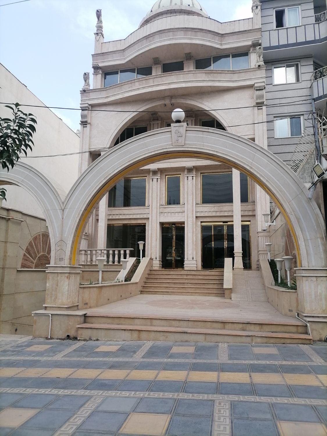 ۴۵۰متر اداری مسکونی بر اصلی گلشهر|اجارهٔ دفتر کار، اتاق اداری، مطب|گرگان, |دیوار