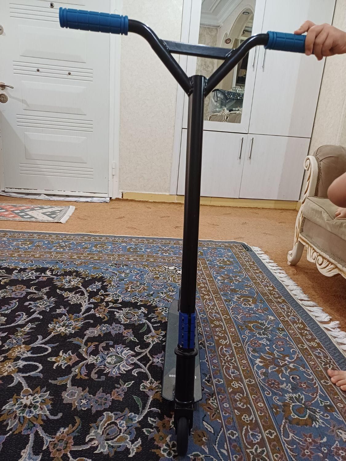 اسکوتر فلزی|دوچرخه، اسکیت، اسکوتر|اهواز, کوی آغاجاری|دیوار